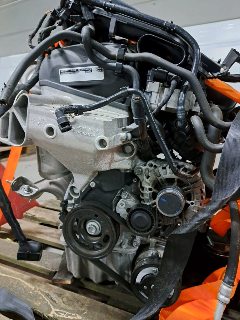 Motor VW Caddy DKR 1.0 TSI 32TKm Benzin Engine Komplett