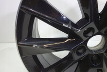 Laden Sie das Bild in den Galerie-Viewer, 1x Alufelge 17 Zoll 7.0&quot; 5x100 46ET 5JJ601025 Skoda Fabia Rapid Rim Wheel