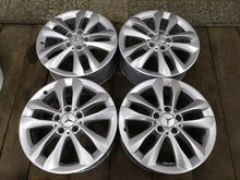 Laden Sie das Bild in den Galerie-Viewer, 4x Alufelge 17 Zoll 7.0" 5x112 48 5ET A2054018000 Mercedes-Benz Viano Rim Wheel FEL4847264967go