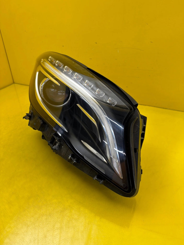 Frontscheinwerfer Mercedes-Benz Gla A1569061800 Xenon Rechts Headlight SCH3784762873gf