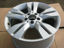 Laden Sie das Bild in den Galerie-Viewer, 1x Alufelge 17 Zoll 8.5" 5x112 58ET A2044017702 Mercedes-Benz X204 Rim Wheel FEL6147987459hv