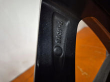 Load image into Gallery viewer, 1x Alufelge 18 Zoll 8.0" 5x114.3 Toyota I Rim Wheel FEL8781221263ie
