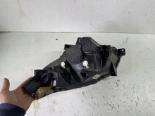 Laden Sie das Bild in den Galerie-Viewer, Frontscheinwerfer Opel Agila B 093193969 LED Rechts Scheinwerfer Headlight