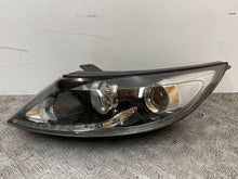 Load image into Gallery viewer, Frontscheinwerfer Kia Sportage 921013U250 Links Scheinwerfer Headlight SCH7069950215ip