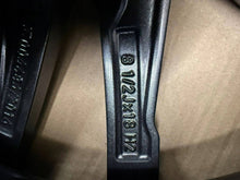 Load image into Gallery viewer, 1x Alufelge 18 Zoll 8.5" 5x112 40ET Glanz Graphit 6897082 BMW 3 G21 G20 FEL5179616794wu
