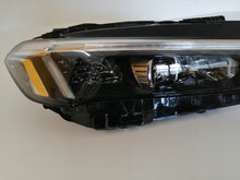 Laden Sie das Bild in den Galerie-Viewer, Frontscheinwerfer Honda Civic I 2206200956-00971 LED Rechts Headlight SCH9236101564wi