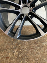 Load image into Gallery viewer, 1x Alufelge 19 Zoll 9.0" 5x120 42ET Glanz Schwarz 7847544 BMW Mg Rim Wheel FEL4111267335gq