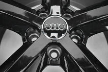 Laden Sie das Bild in den Galerie-Viewer, 4x Alufelge 18 Zoll 9.0&quot; 5x112 52ET Glanz Schwarz 8J0601025M Audi Rim Wheel