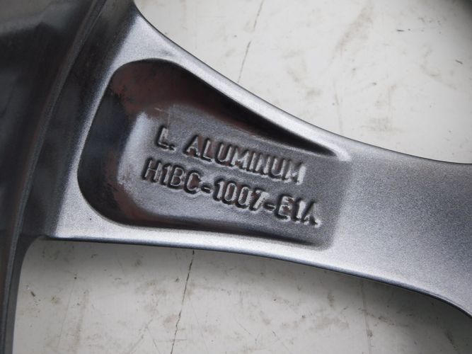 1x Alufelge 18 Zoll 7.0" 4x108 47 5ET Glanz H1BC-1007-E1A Ford Fiesta Rim Wheel