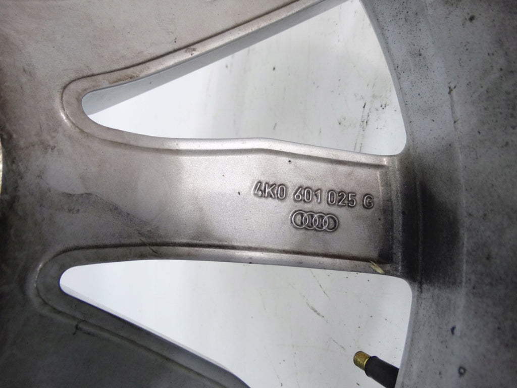 1x Alufelge 19 Zoll 8.5" 5x112 40ET Glanz Silber 4K0601025G Audi A6 C8 Rim Wheel FEL8859577953sp