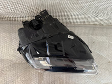 Laden Sie das Bild in den Galerie-Viewer, Frontscheinwerfer Porsche Taycan 9J1941032E Full LED Rechts Headlight SCH4626892792en
