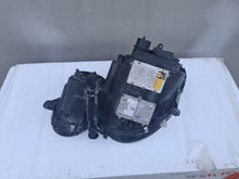 Laden Sie das Bild in den Galerie-Viewer, Frontscheinwerfer Mercedes-Benz W211 MDW1083 Rechts Scheinwerfer Headlight SCH9587077375sl