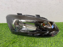 Laden Sie das Bild in den Galerie-Viewer, Frontscheinwerfer VW Polo 6R1941016E Rechts Scheinwerfer Headlight SCH4636790435hf