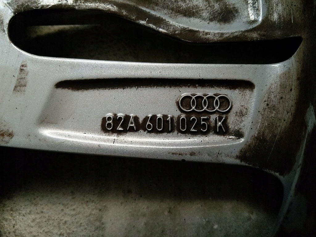 1x Alufelge 17 Zoll 7.5" 5x100 46ET Glanz Silber 82A601025K Audi A1 Rim Wheel FEL8009427554di