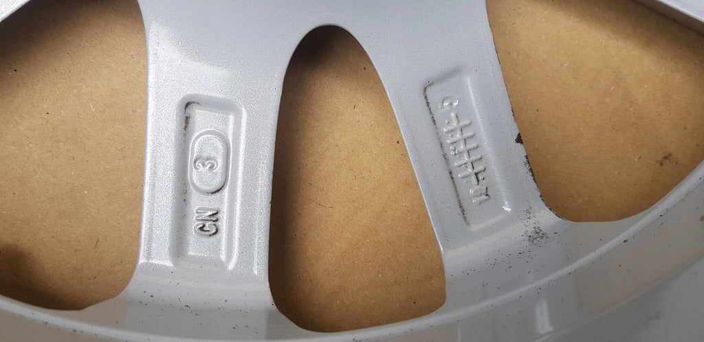 1x Alufelge 15 Zoll 6.0" 5x100 43ET 576605 VW Rim Wheel