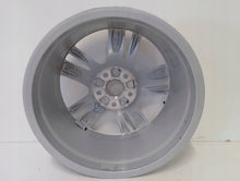 Laden Sie das Bild in den Galerie-Viewer, 1x Alufelge 17 Zoll 7.0" 5x112 40ET 83A601025F Audi Q3 Rim Wheel FEL6254378160jw