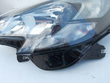 Laden Sie das Bild in den Galerie-Viewer, Frontscheinwerfer Opel Corsa E 7EF011830-01 Links Scheinwerfer Headlight SCH5014132827mn