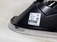 Laden Sie das Bild in den Galerie-Viewer, Frontscheinwerfer Ford Focus M51-13101-GC Links Scheinwerfer Headlight SCH2499686110ha