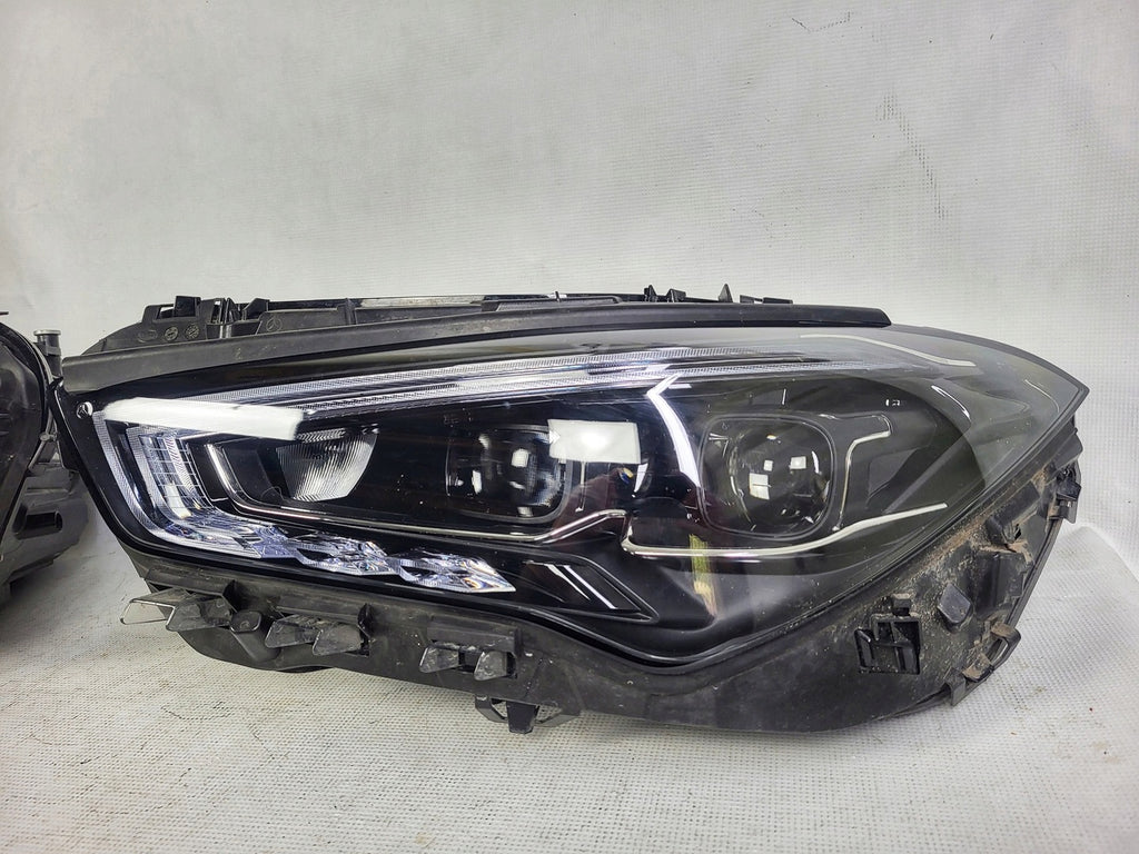Frontscheinwerfer Mercedes-Benz Cla A1189061301 A1189061401 LED Ein Satz SCH8184874576vy