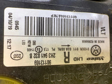 Laden Sie das Bild in den Galerie-Viewer, Frontscheinwerfer VW Amarok 2H3941032B Xenon Rechts Scheinwerfer Headlight SCH6513969808we