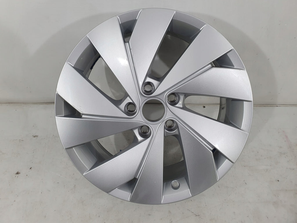 1x Alufelge 17 Zoll 6.5" 5x112 46ET 5H0601025B VW Golf Viii Rim Wheel FEL8272562474gc