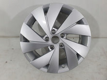 Load image into Gallery viewer, 1x Alufelge 17 Zoll 6.5" 5x112 46ET 5H0601025B VW Golf Viii Rim Wheel FEL8272562474gc