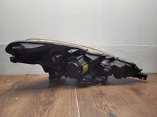 Laden Sie das Bild in den Galerie-Viewer, Frontscheinwerfer Citroën C-Crosser Ccrosser 16816885194 Xenon Rechts oder Links