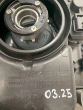 Load image into Gallery viewer, Frontscheinwerfer Toyota Yaris Links Scheinwerfer Headlight SCH8013405149qx
