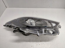 Laden Sie das Bild in den Galerie-Viewer, Frontscheinwerfer Toyota Yaris Rechts Scheinwerfer Headlight SCH7448373902wr