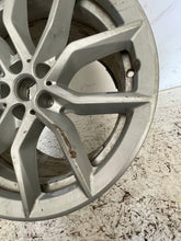 Load image into Gallery viewer, 1x Alufelge 19 Zoll 9.0" 5x112 38ET 6880685 BMW X5 G05 Rim Wheel FEL9515689469st