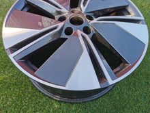 Laden Sie das Bild in den Galerie-Viewer, 1x Alufelge 19 Zoll 8.0" 5x112 45ET 5LA601025 Skoda Enyaq Rim Wheel FEL3219520171fj