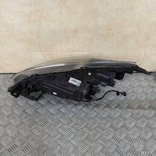 Laden Sie das Bild in den Galerie-Viewer, Frontscheinwerfer Ford Kuga III LV4B-13W029-AK LV4B-13W030-AK LED Ein Satz SCH6477543878mh