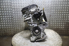 Laden Sie das Bild in den Galerie-Viewer, Motor Toyota C-Hr X2ZR-W22U 1.8 96PS 2017 Hybrid Engine Unkomplett
