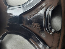 Load image into Gallery viewer, 1x Alufelge 17 Zoll 6.5" 5x114.3 50ET 403006285R Dacia Duster Rim Wheel FEL7076409433pj
