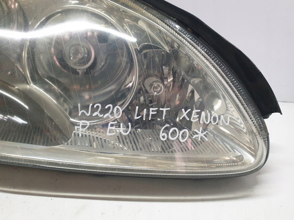 Frontscheinwerfer Mercedes-Benz W220 A2208202401 Xenon Rechts Headlight