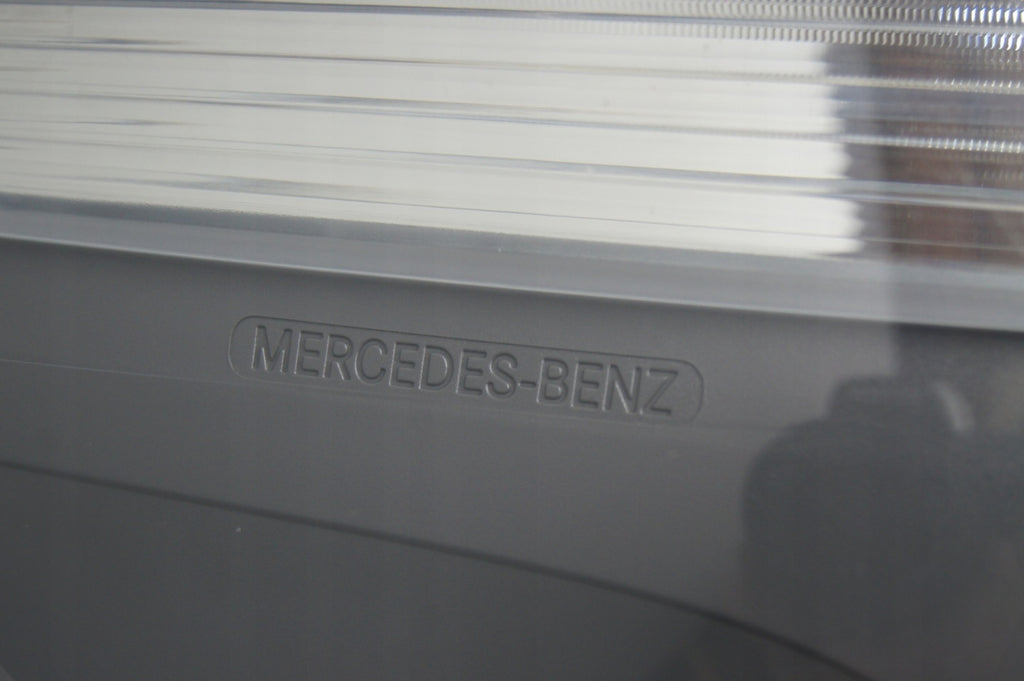 Frontscheinwerfer Mercedes-Benz Vito W447 A4479065900 Rechts Headlight SCH8813946784dg