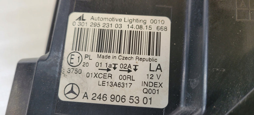 Frontscheinwerfer Mercedes-Benz A2469065301 LED Ein Stück (Rechts oder Links)