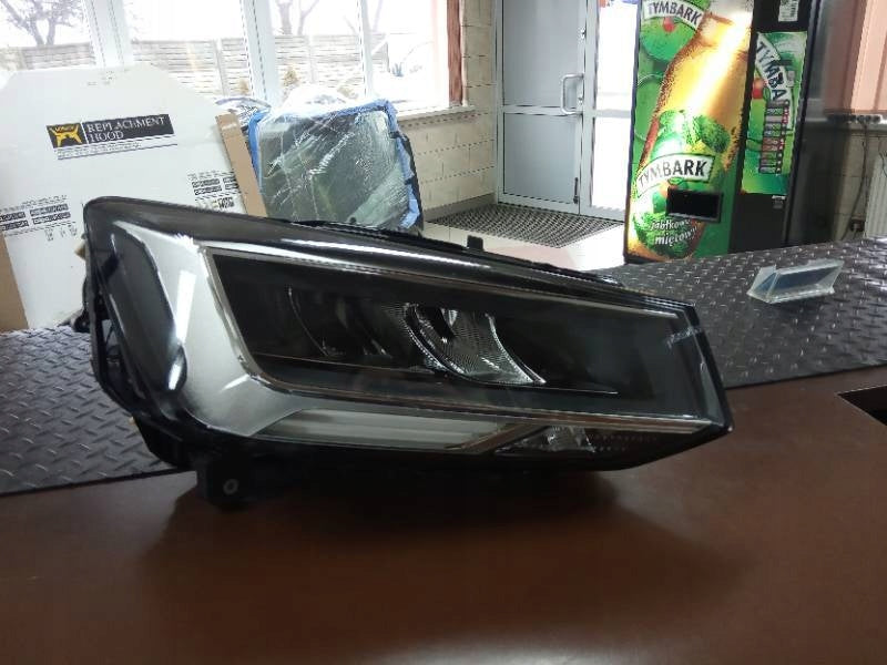 Frontscheinwerfer Audi Q2 81A941012 Xenon Rechts Scheinwerfer Headlight SCH6804811117hb