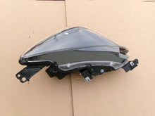 Laden Sie das Bild in den Galerie-Viewer, Frontscheinwerfer Mazda 2 D43N-51040 LED Links Scheinwerfer Headlight