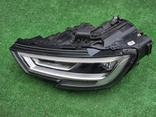 Laden Sie das Bild in den Galerie-Viewer, Frontscheinwerfer Audi A3 8V0941033F Links Scheinwerfer Headlight SCH5433195768ed