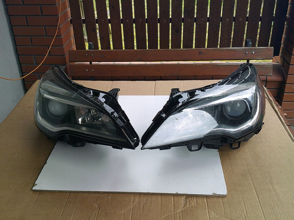 Frontscheinwerfer Opel Astra K 39047199 Ein Satz Scheinwerfer Headlight SCH9803670320rt