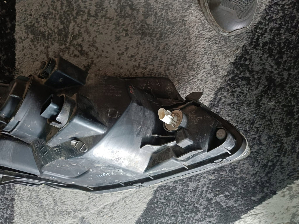 Frontscheinwerfer Hyundai Getz 92101-1C50092101-1C500 Links Headlight