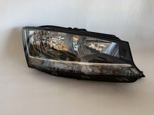Laden Sie das Bild in den Galerie-Viewer, Frontscheinwerfer Skoda Fabia III 6V1941016D Rechts Scheinwerfer Headlight SCH2893007583ro