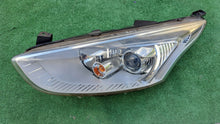 Load image into Gallery viewer, Frontscheinwerfer Ford B-Max AV11-13W030- LED Links Scheinwerfer Headlight