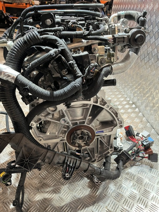 Motor Renault E-Tech Arkana I H4MC632 1.6 SCE 1TKm 2023 Benzin Engine Komplett MOT7696033107to