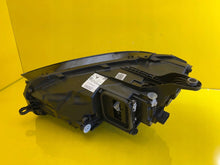 Laden Sie das Bild in den Galerie-Viewer, Frontscheinwerfer Mercedes-Benz Gle A1679067804 LED Rechts Headlight