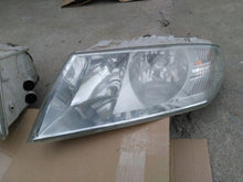 Laden Sie das Bild in den Galerie-Viewer, Frontscheinwerfer Skoda Octavia II LED Ein Satz Scheinwerfer Headlight SCH6857469667gp