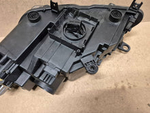 Laden Sie das Bild in den Galerie-Viewer, Frontscheinwerfer Seat Ateca 90117434C LED Rechts Scheinwerfer Headlight