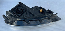 Load image into Gallery viewer, Frontscheinwerfer VW Touran 5TB941035B LED Links Scheinwerfer Headlight SCH9946683087oe