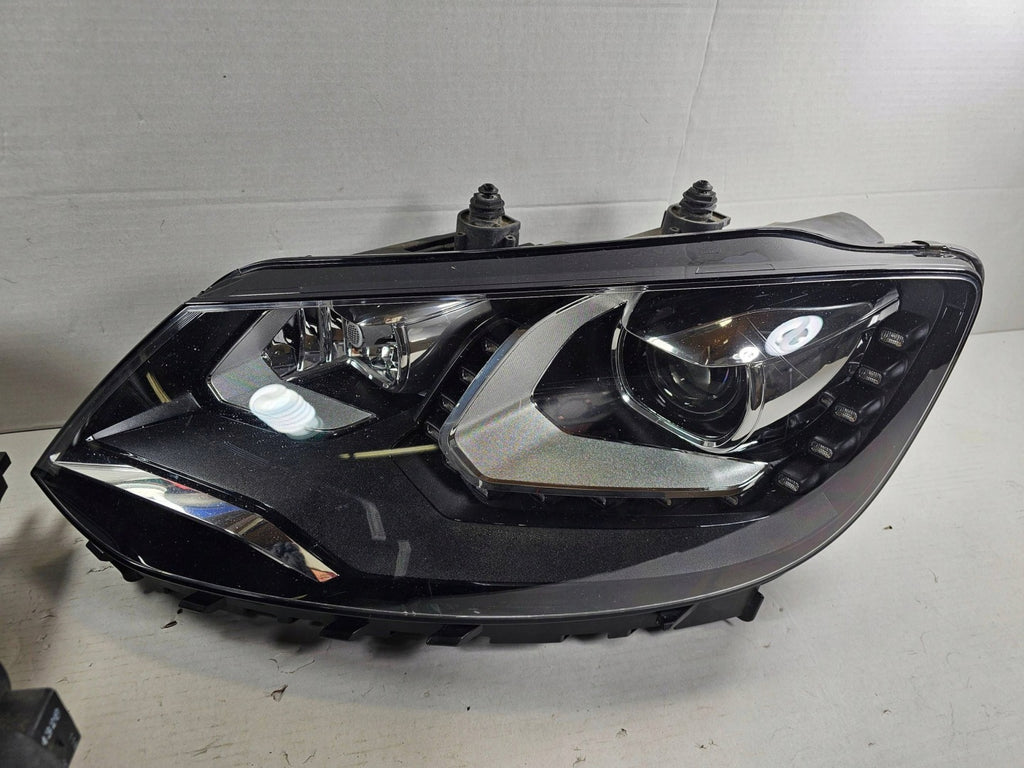 Frontscheinwerfer VW Sharan 7N1941752B 7N1941751B LED Ein Satz Headlight SCH7958221817gn